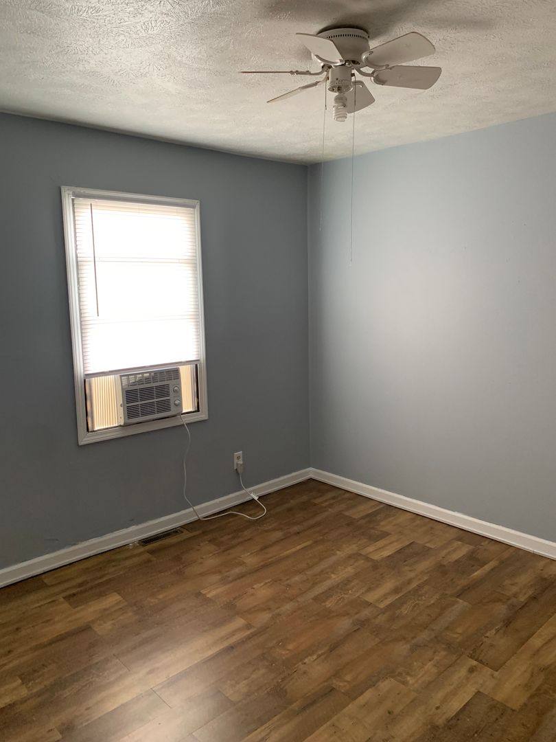 House for rent at 1408 N 15th, Springfield, IL 62702