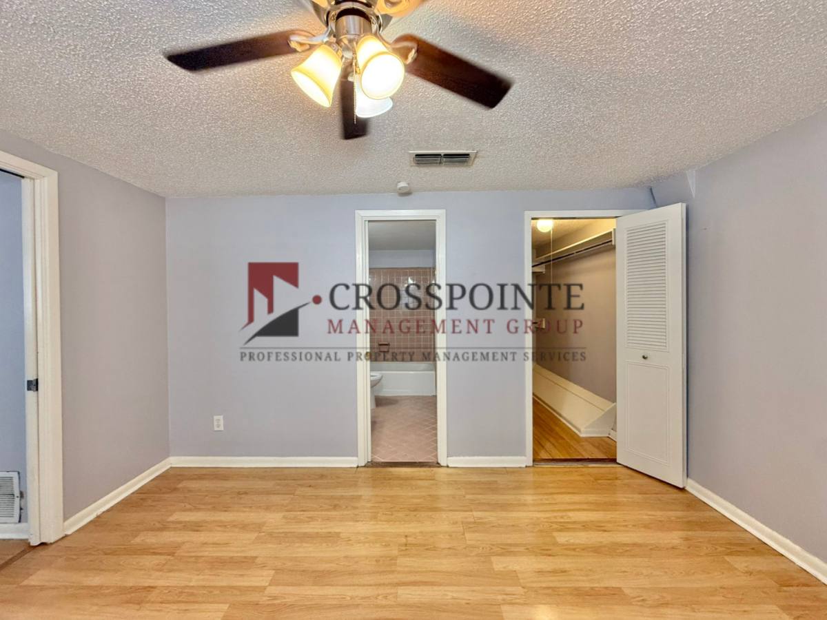 Apartment for rent at 117 W Phillips St, Tyler, TX 75701