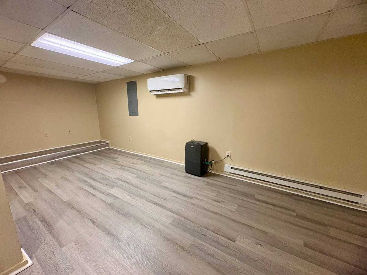 Apartment for rent at 20 Loop Rd, Lititz, PA 17543