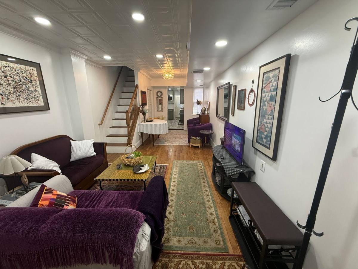 House for rent at 2013 Fleet St, Baltimore, MD 21231