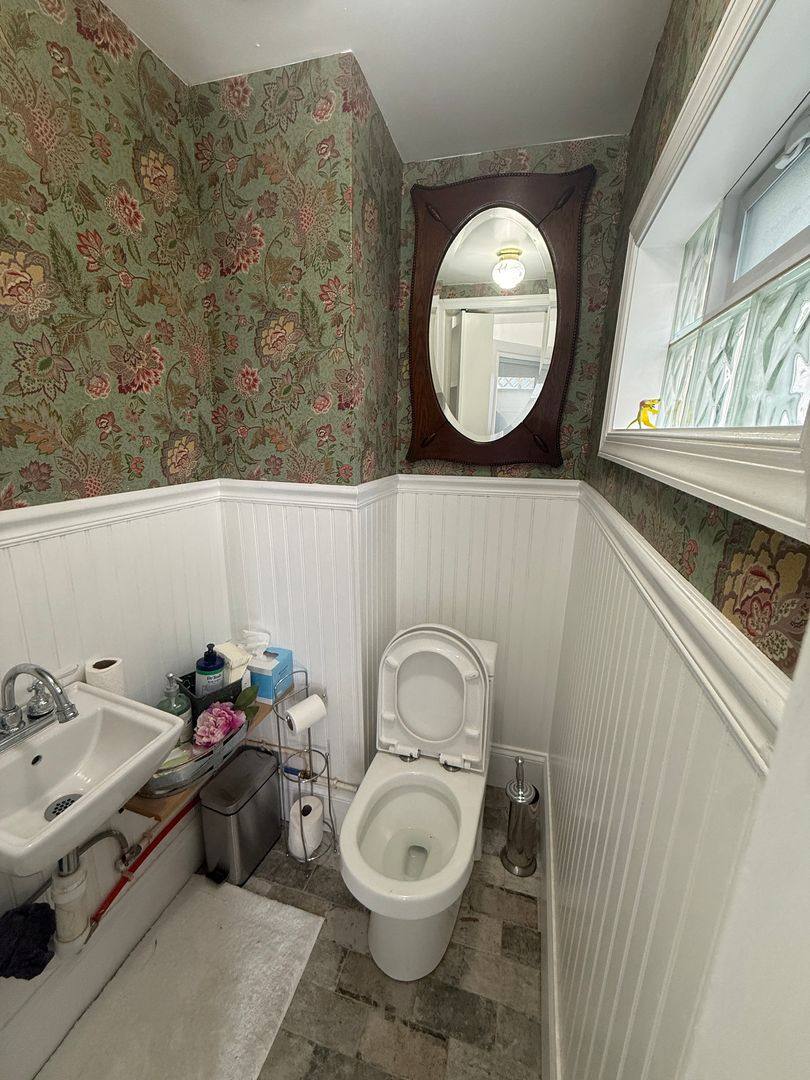 House for rent at 2013 Fleet St, Baltimore, MD 21231