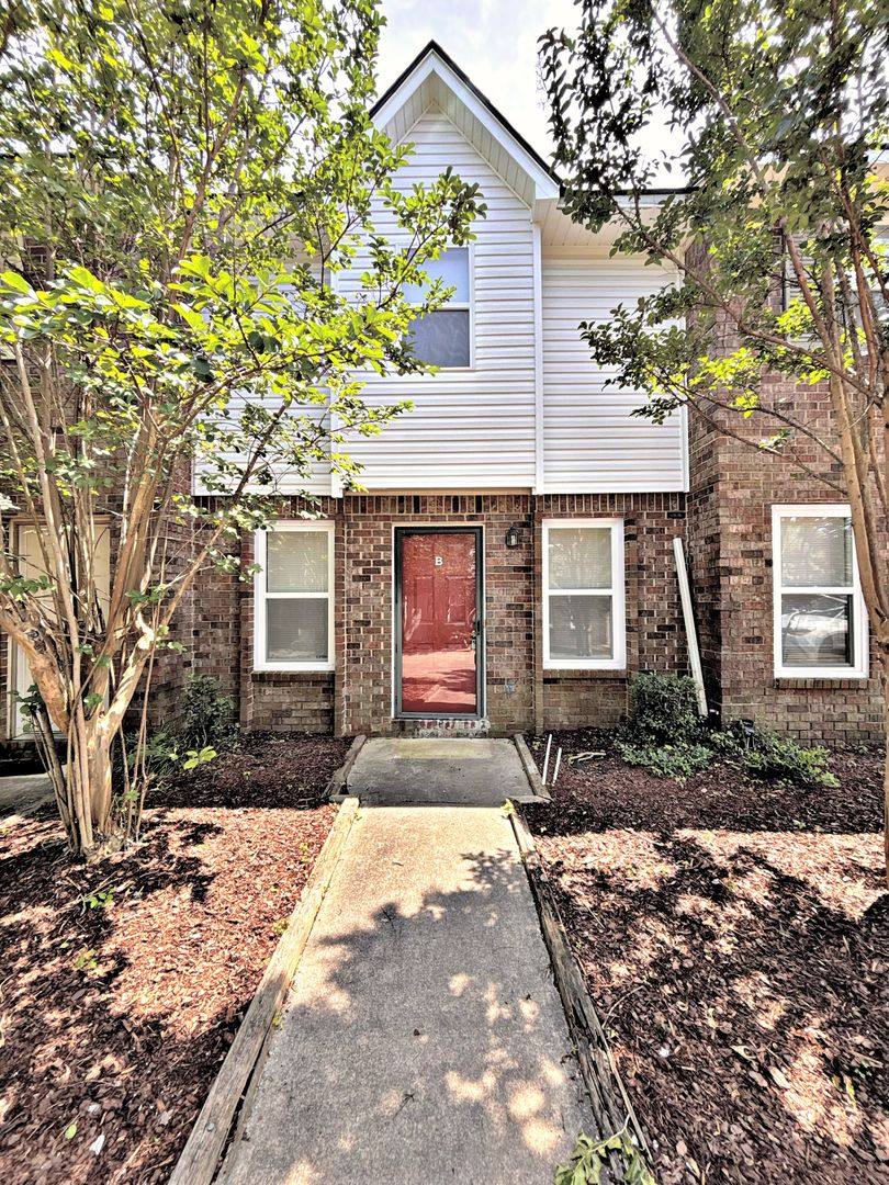 Townhouse for rent at 2826 Wimberly Dr SW, Decatur, AL 35603