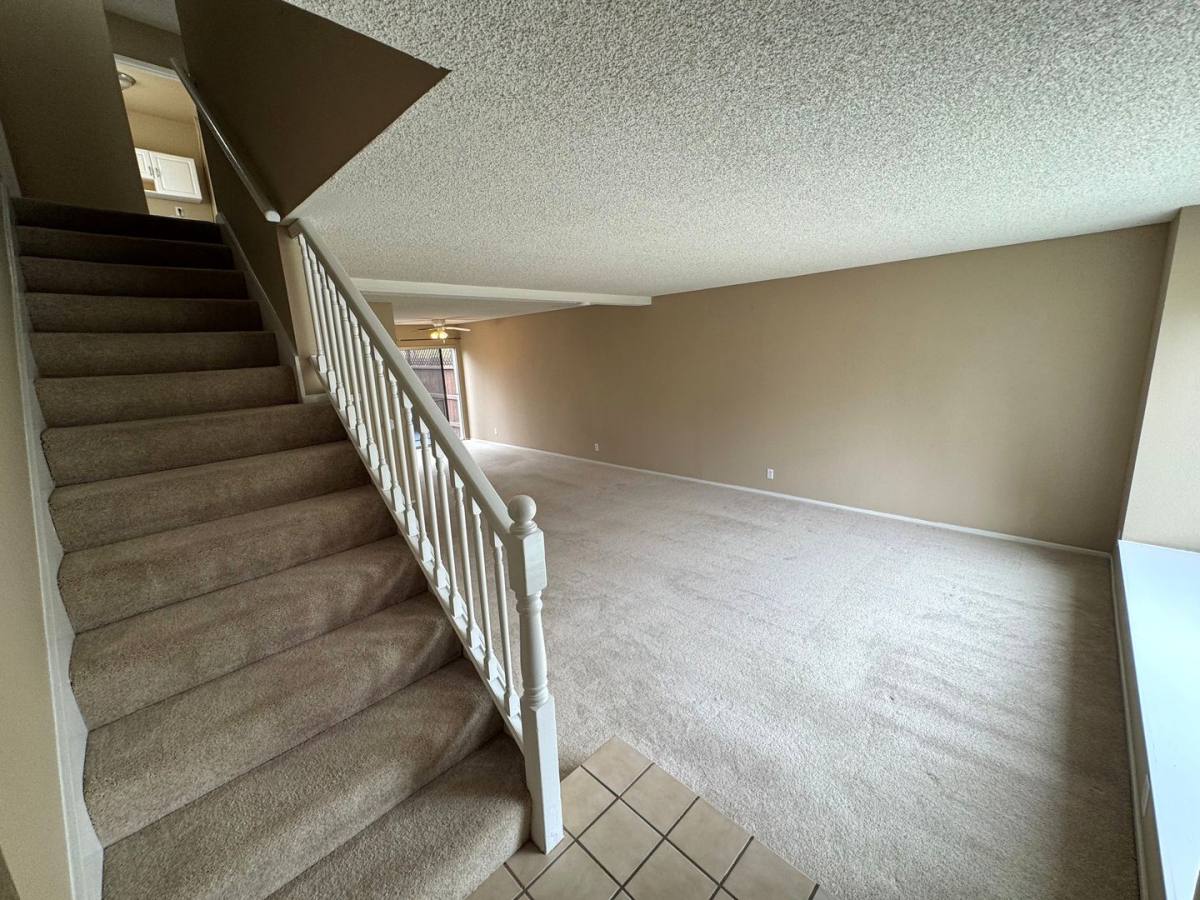 Townhouse for rent at 7313 Unicorn Circle, Ventura, CA 93003