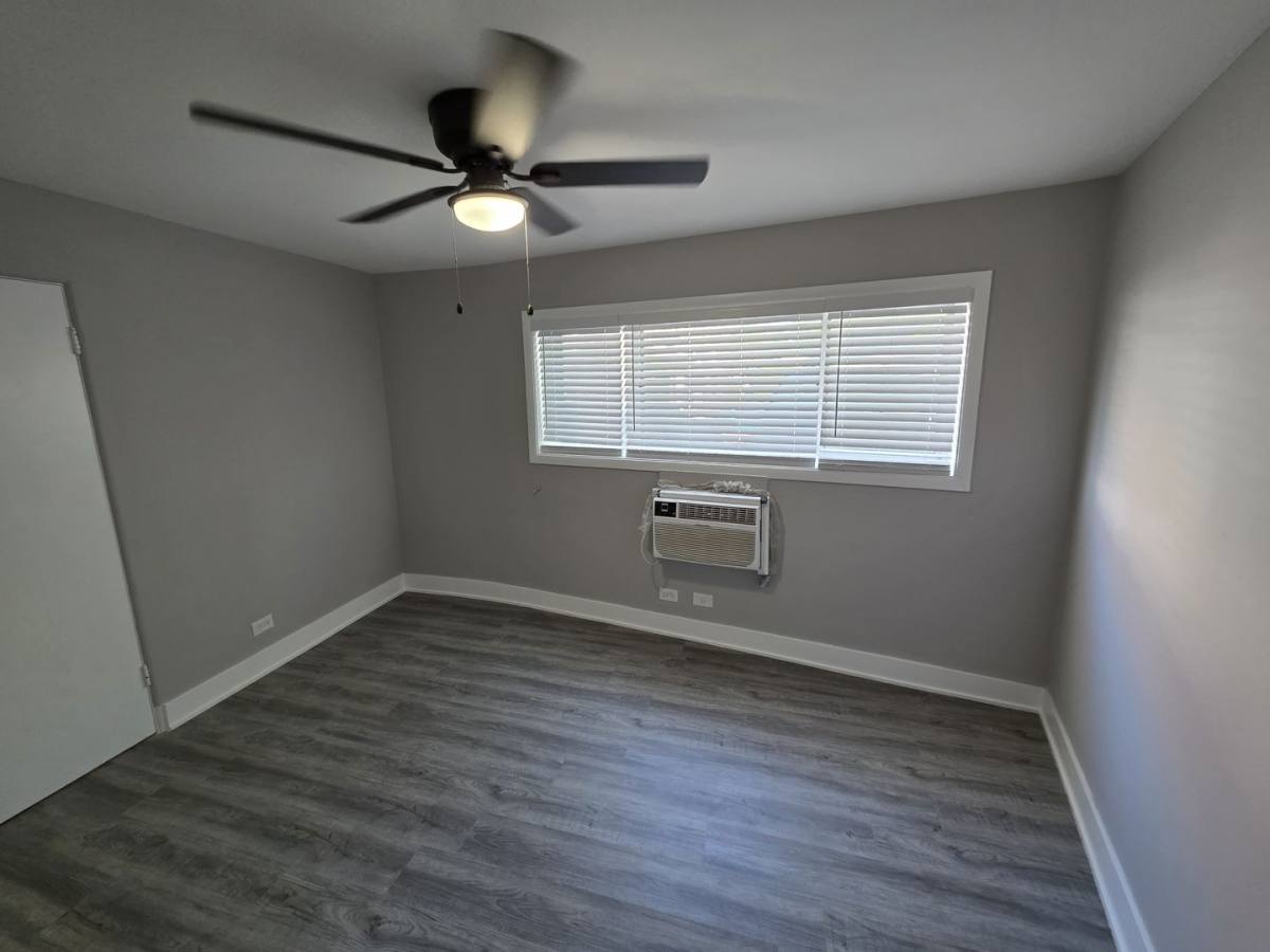 Apartment for rent at 6901 N Ridge Blvd, Chicago, IL 60645