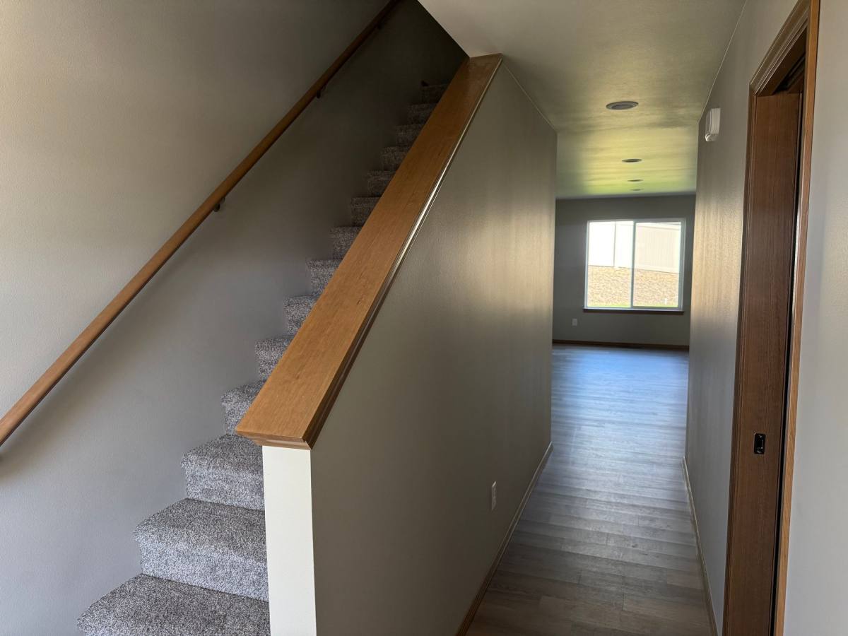 Apartment for rent at 609 S Kent Ave, East Wenatchee, WA 98802