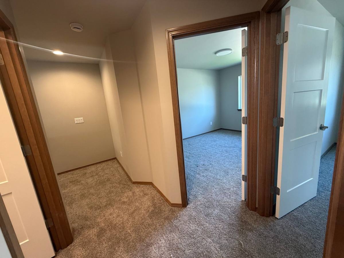 Apartment for rent at 609 S Kent Ave, East Wenatchee, WA 98802