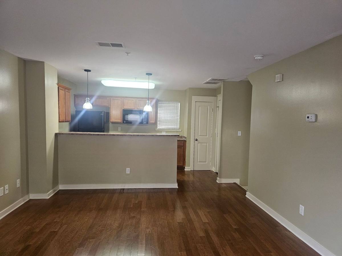 House for rent at 1679 Parktown Place, Memphis, TN 38104