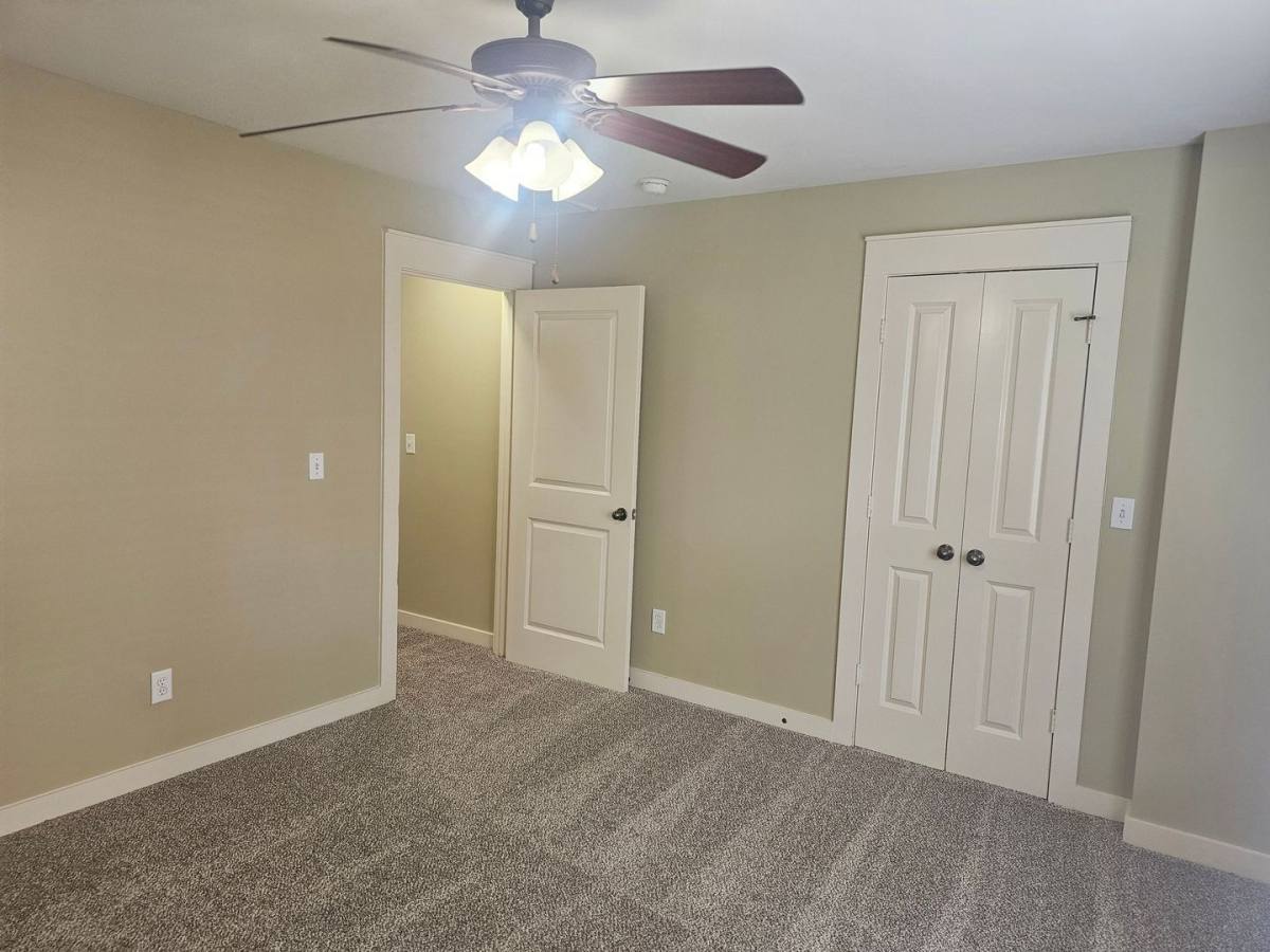 House for rent at 1679 Parktown Place, Memphis, TN 38104