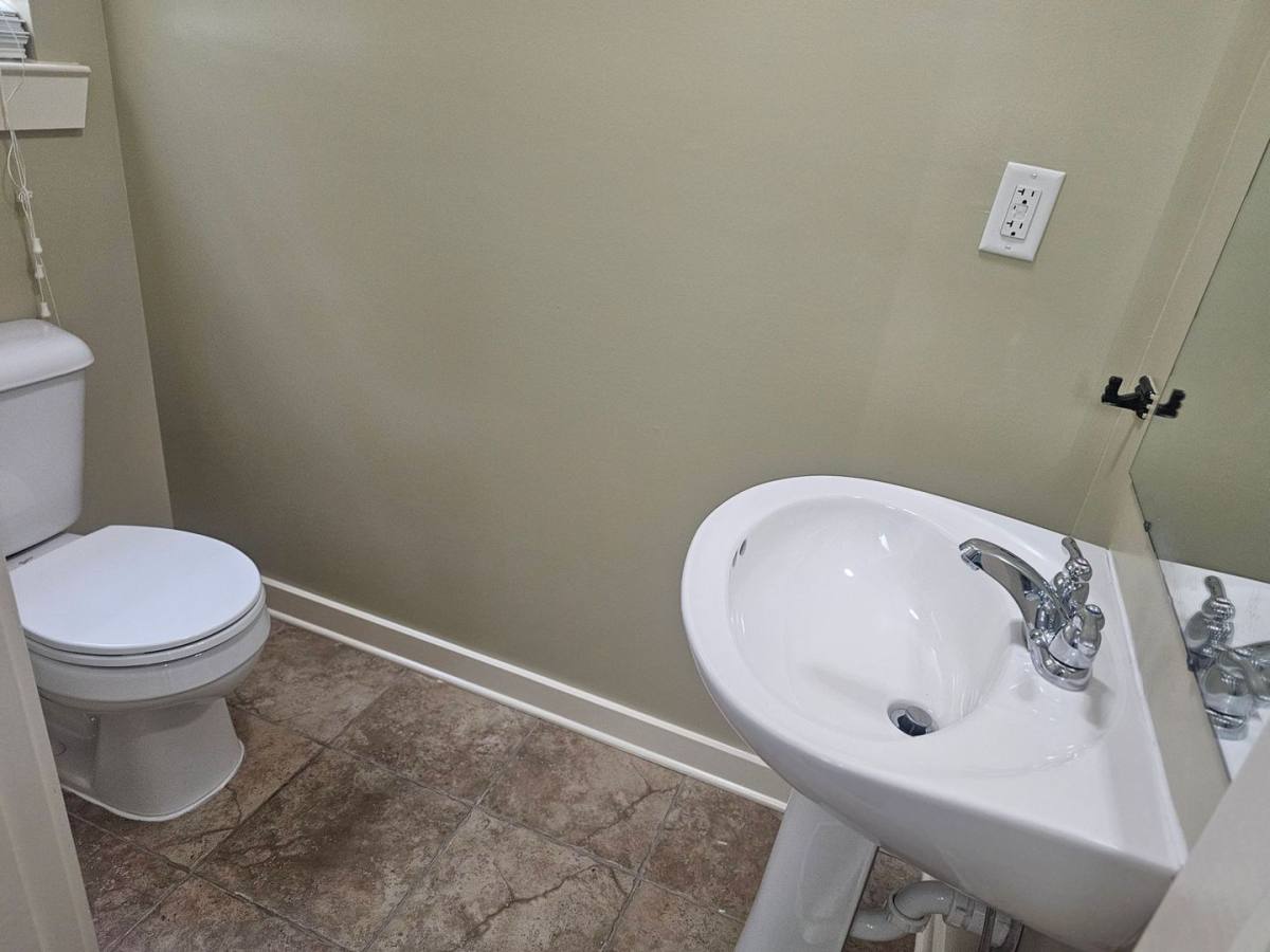House for rent at 1679 Parktown Place, Memphis, TN 38104
