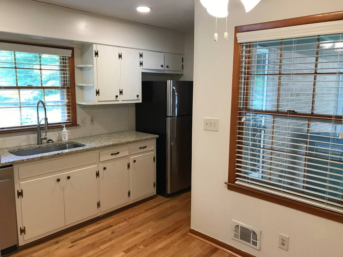 House for rent at 1321 Mary Dale Dr SW, Lilburn, GA 30047