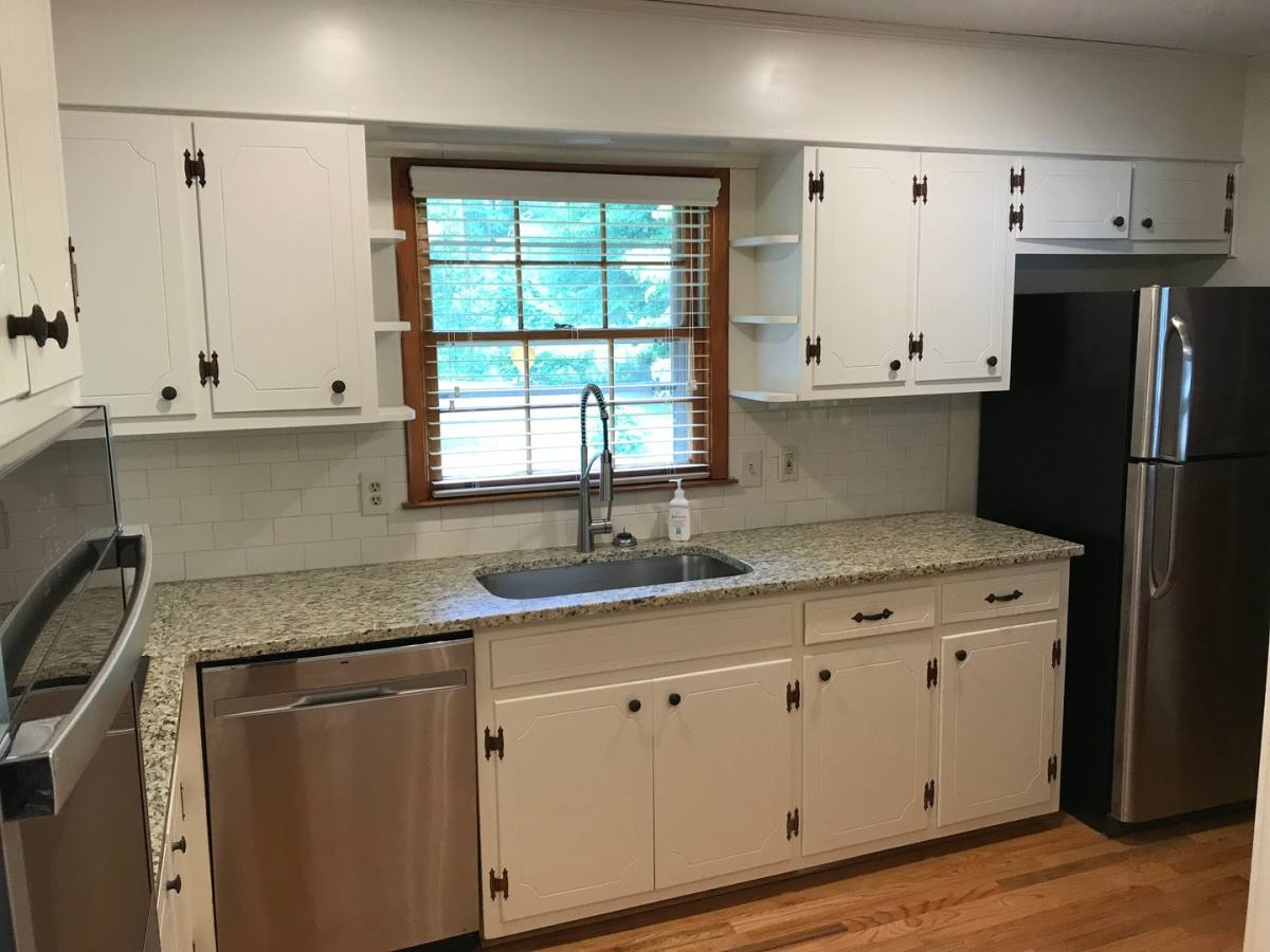 House for rent at 1321 Mary Dale Dr SW, Lilburn, GA 30047
