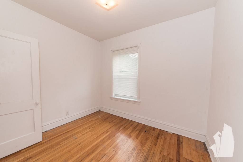 Apartment for rent at 3820 N Sheffield Ave #2, Chicago, IL 60613