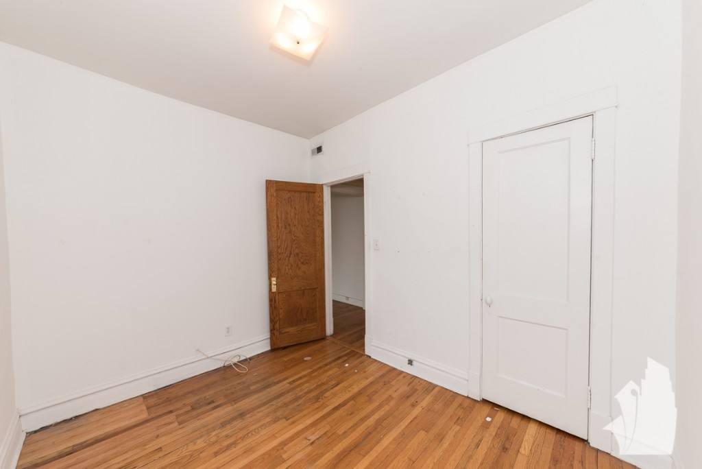 Apartment for rent at 3820 N Sheffield Ave #2, Chicago, IL 60613