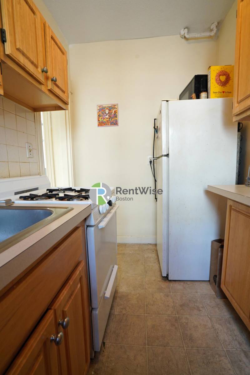 Apartment for rent at 1156 Commonwealth Ave #39, Allston, MA 02134