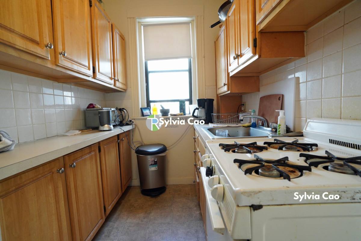 Apartment for rent at 1156 Commonwealth Ave #39, Allston, MA 02134