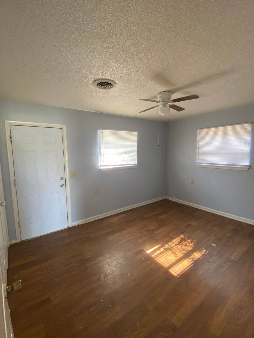 Apartment for rent at 6240 Woodward St, Amarillo, TX 79106