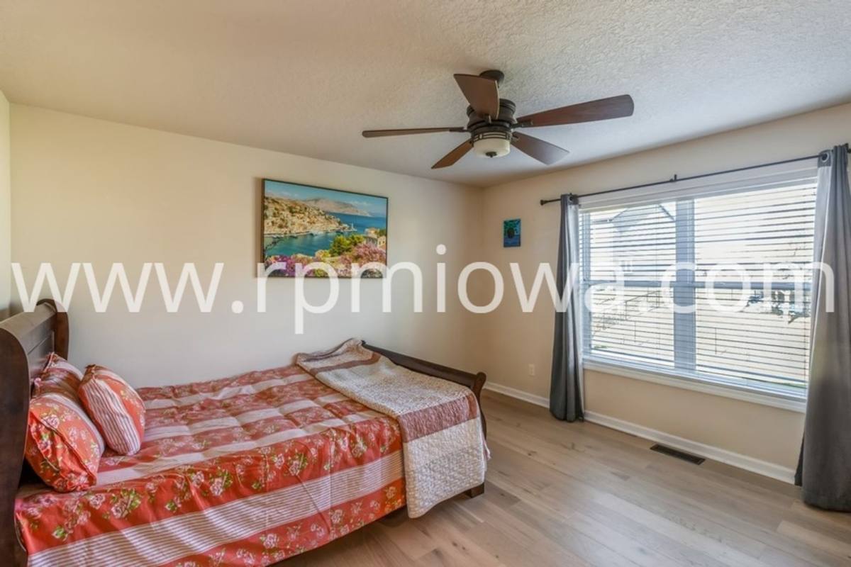 House for rent at 3316 NW 14th St, Ankeny, IA 50023