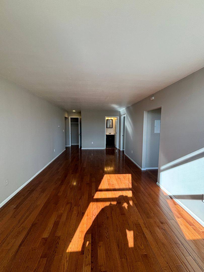 Apartment for rent at 321 Monroe St, Bethlehem, PA 18017