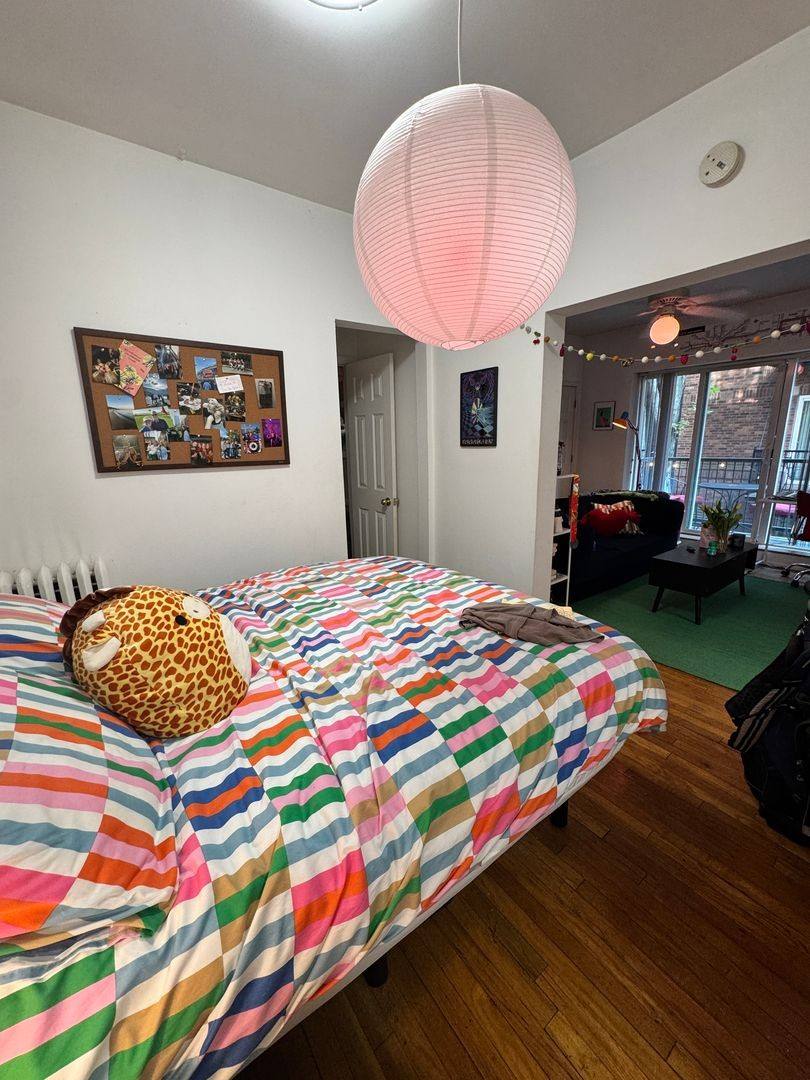 Apartment for rent at 511 W Deming 1S, Chicago, IL 60614