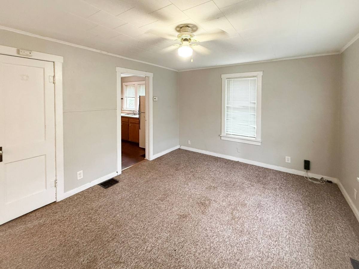 House for rent at 625 N Earl Ave, Lafayette, IN 47904