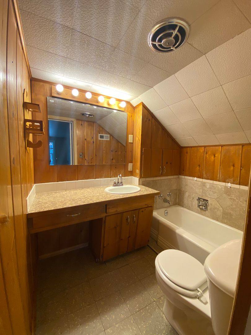 Apartment for rent at 18-20 N 7th St, Cheney, WA 99004