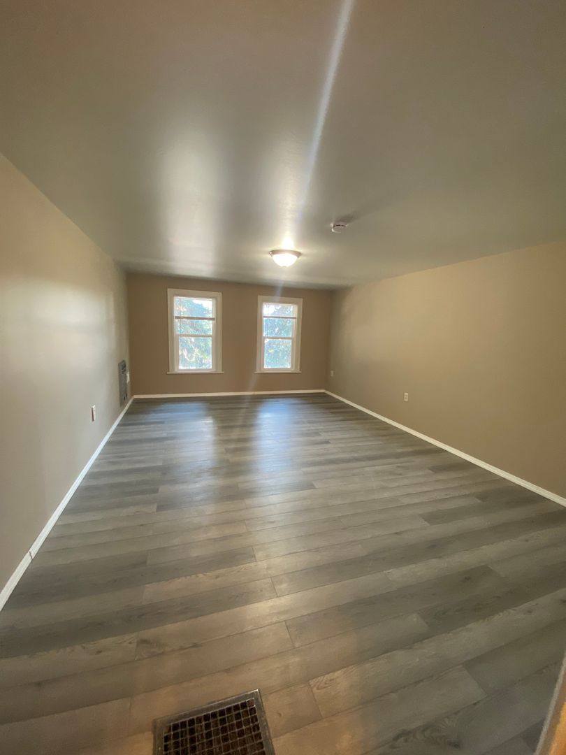Apartment for rent at 18-20 N 7th St, Cheney, WA 99004