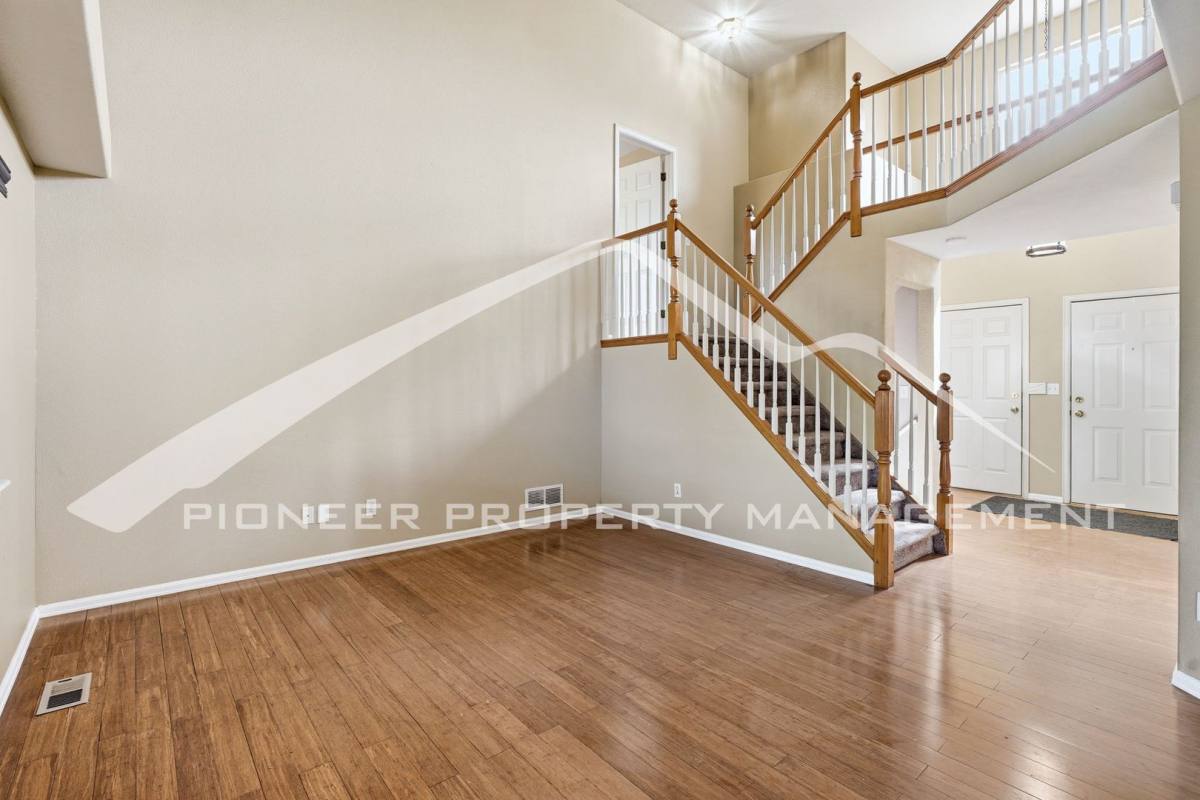House for rent at 2309 Flagstaff Dr, Longmont, CO 80504