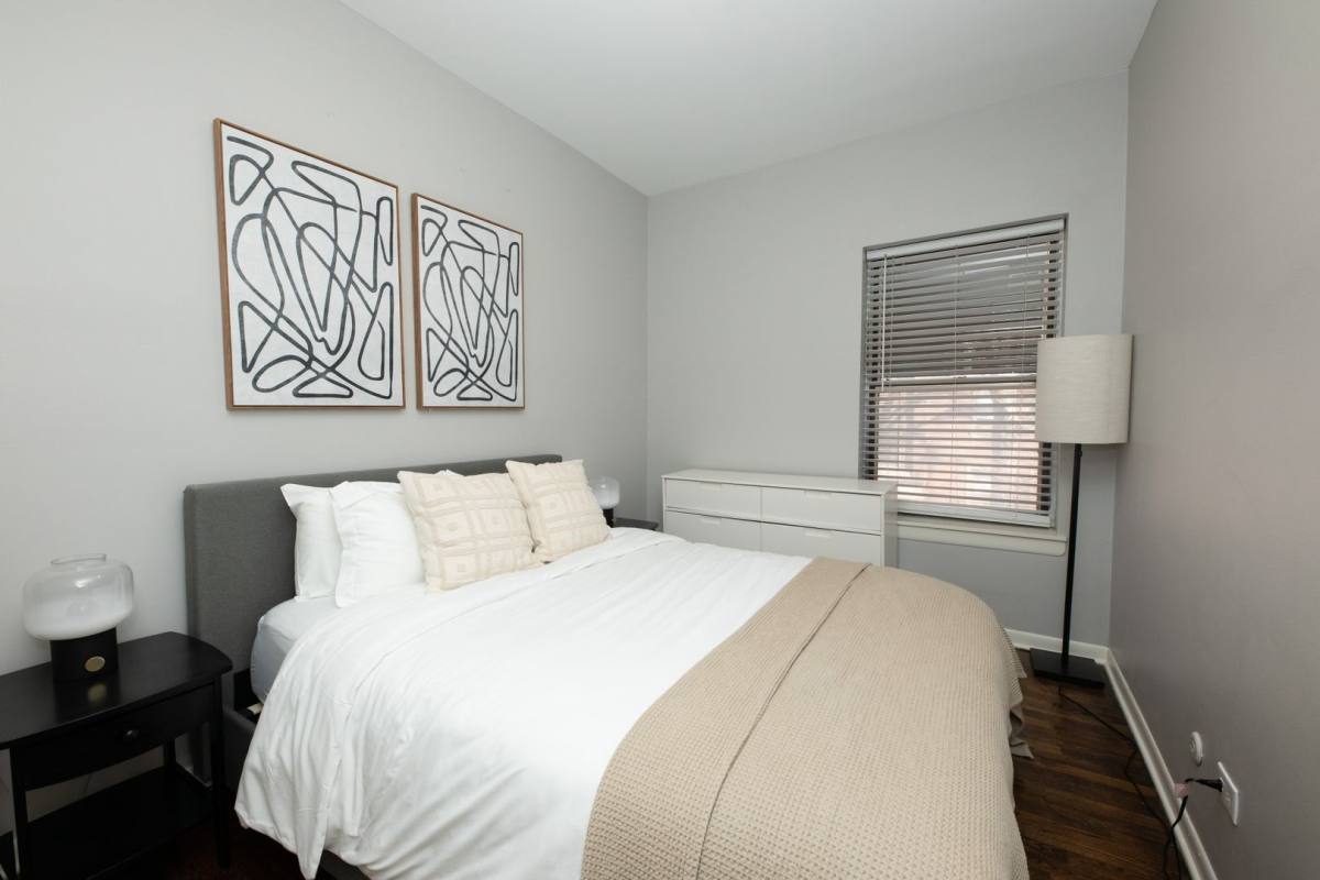 835-3B W Barry Ave, Chicago, IL 60657 - Apartment for Rent - Image 7