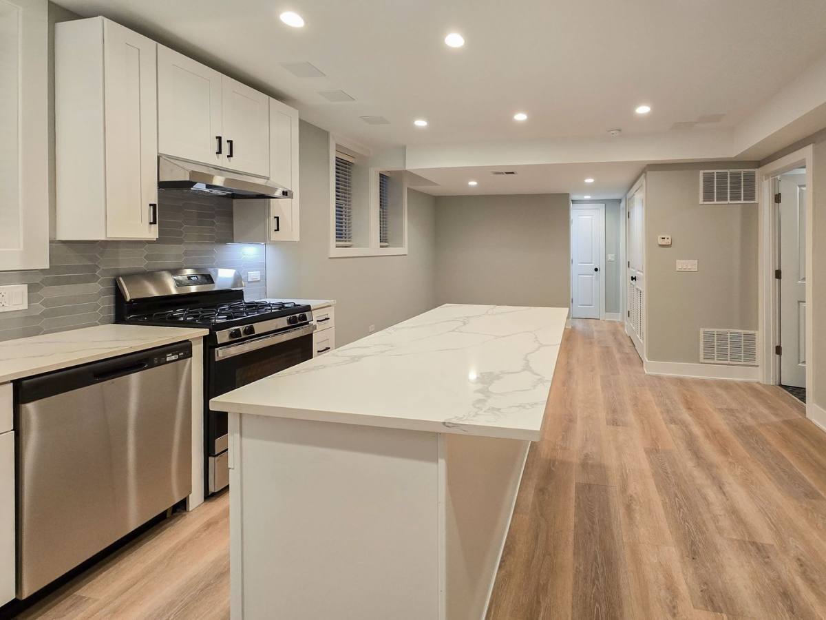 Apartment for rent at 4839 N Wolcott Ave #G, Chicago, IL 60640