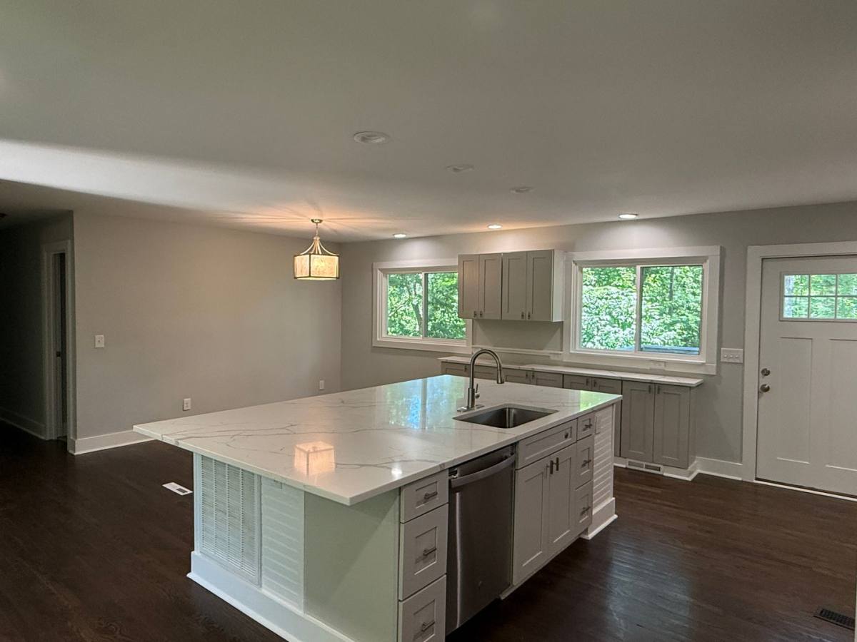 House for rent at 200 Sherwood Dr, Huntersville, NC 28078