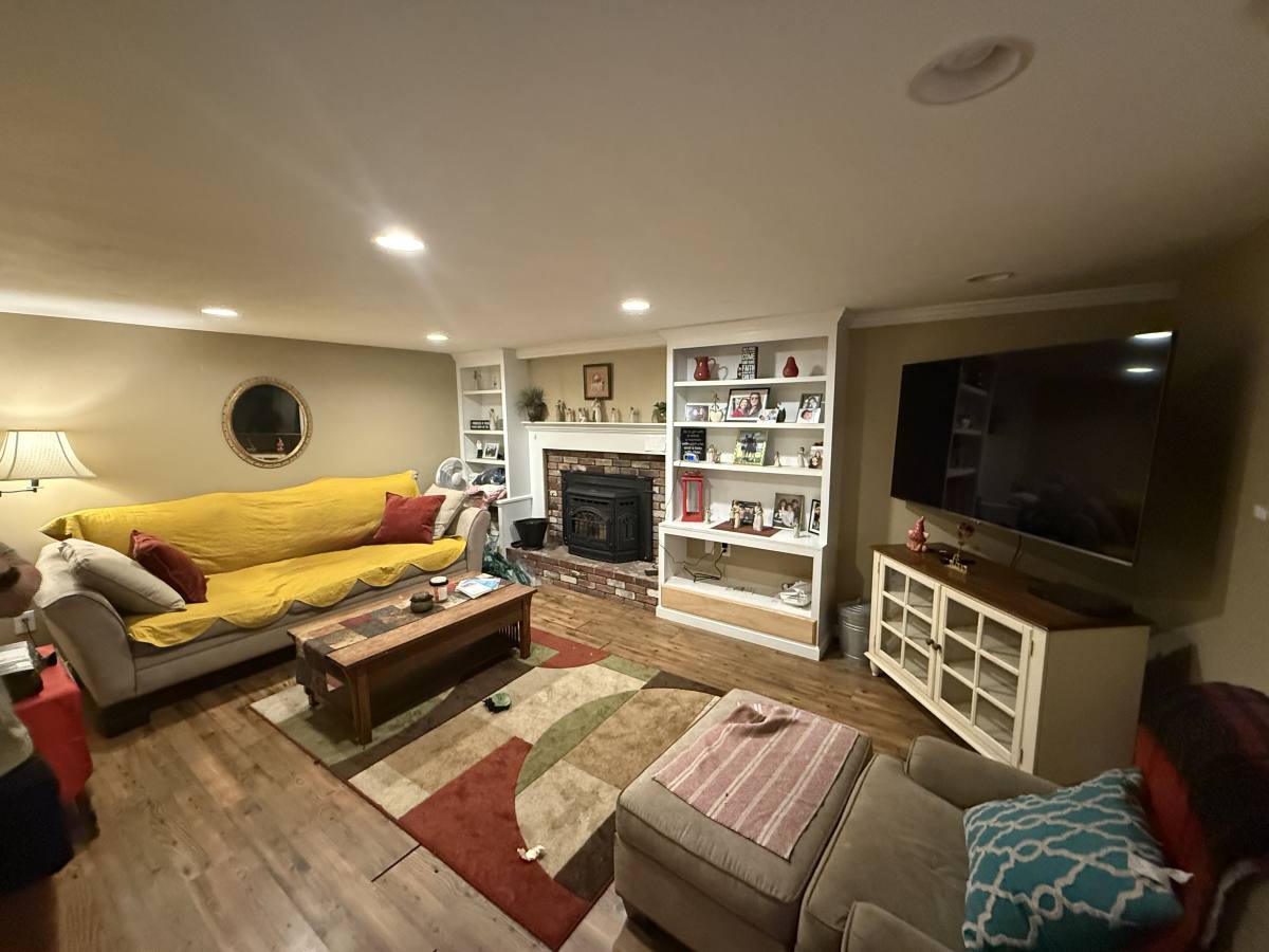 Apartment for rent at 6 Squantum #B, Paxton, MA 01612