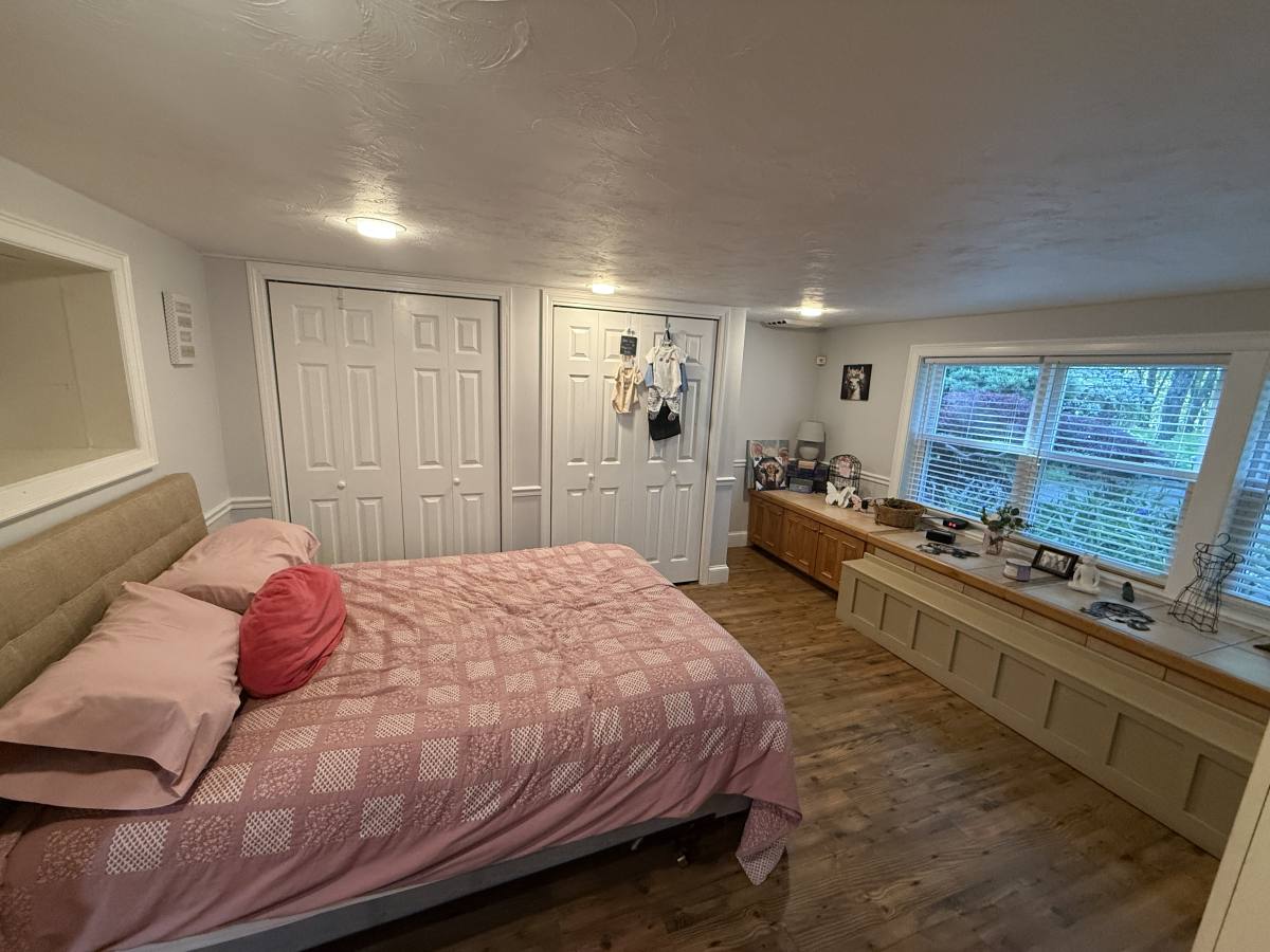 Apartment for rent at 6 Squantum #B, Paxton, MA 01612