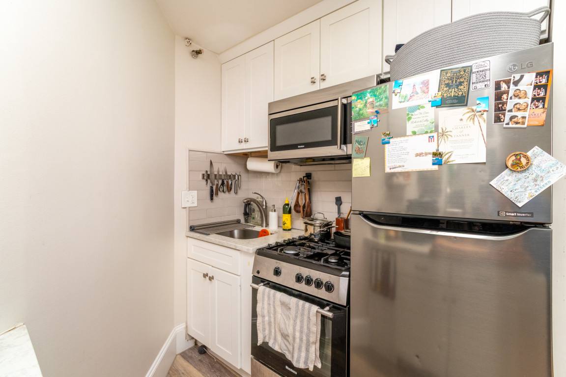 Apartment for rent at 362 Commonwealth Ave #6H, Boston, MA 02115