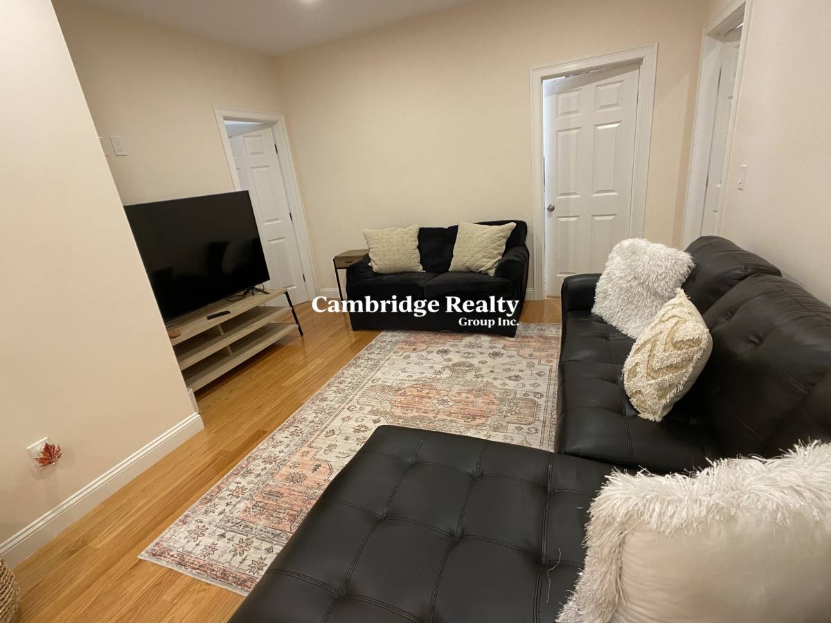 Apartment for rent at 67 Temple St #1T, Somerville, MA 02145