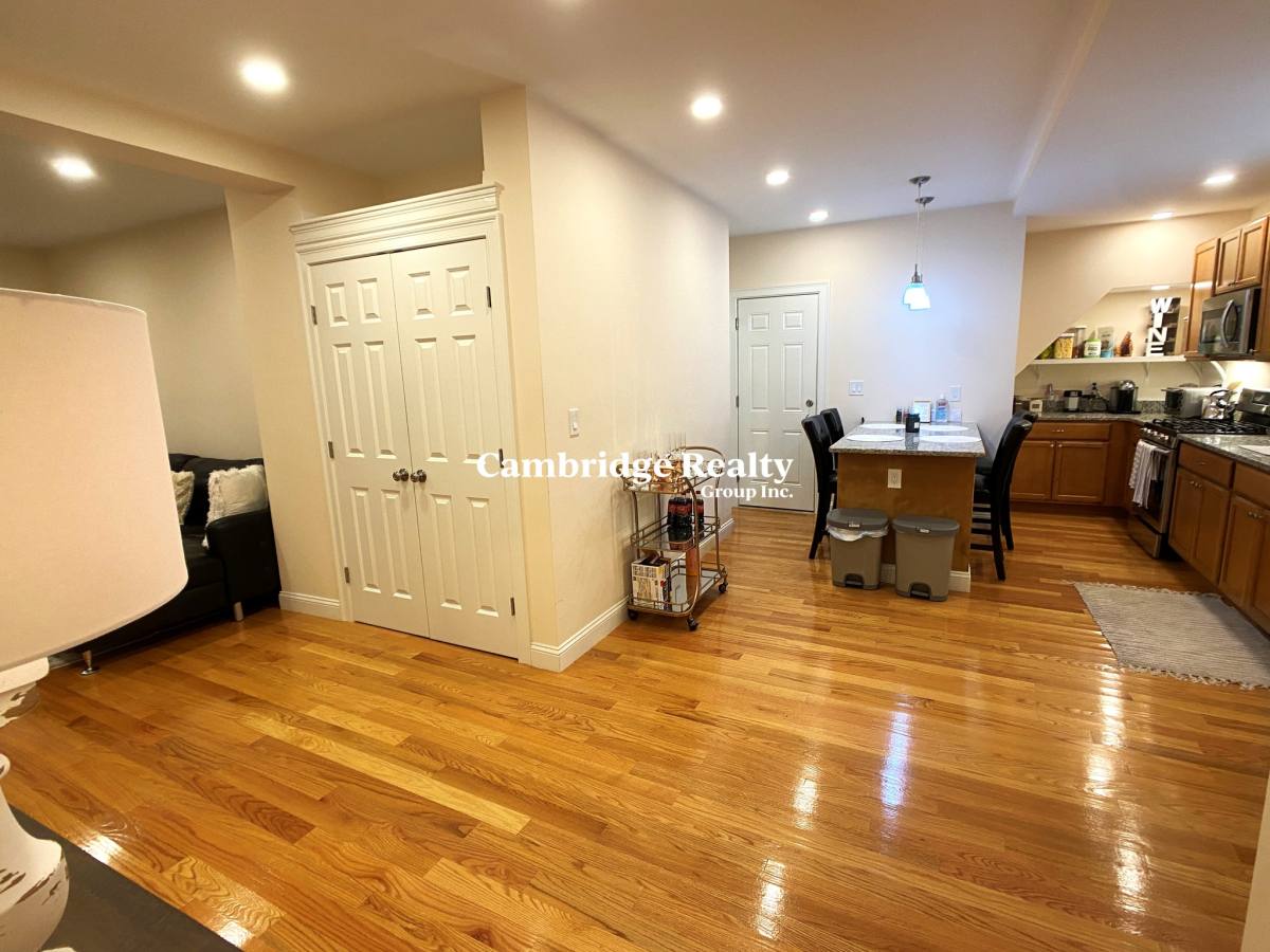 Apartment for rent at 67 Temple St #1T, Somerville, MA 02145