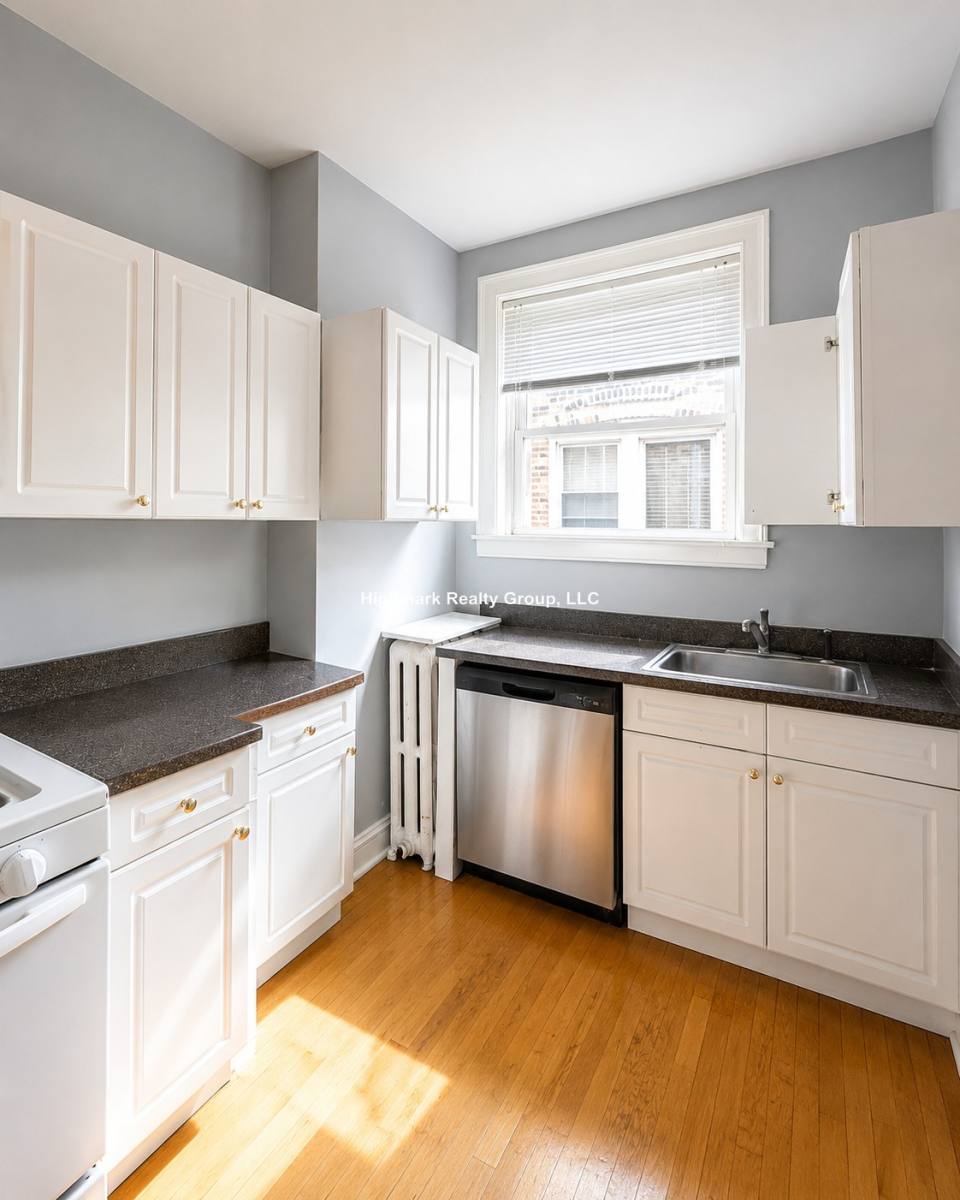 Apartment for rent at 805 Judson Ave #3M, Evanston, IL 60202