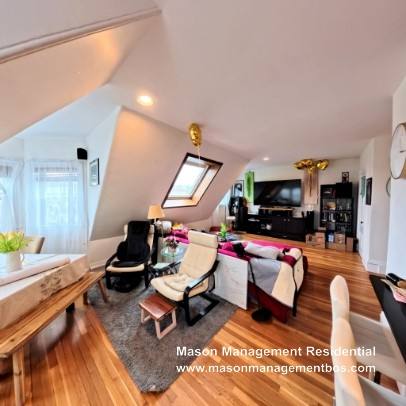House for rent at 185 Davis Ave #8, Brookline, MA 02445