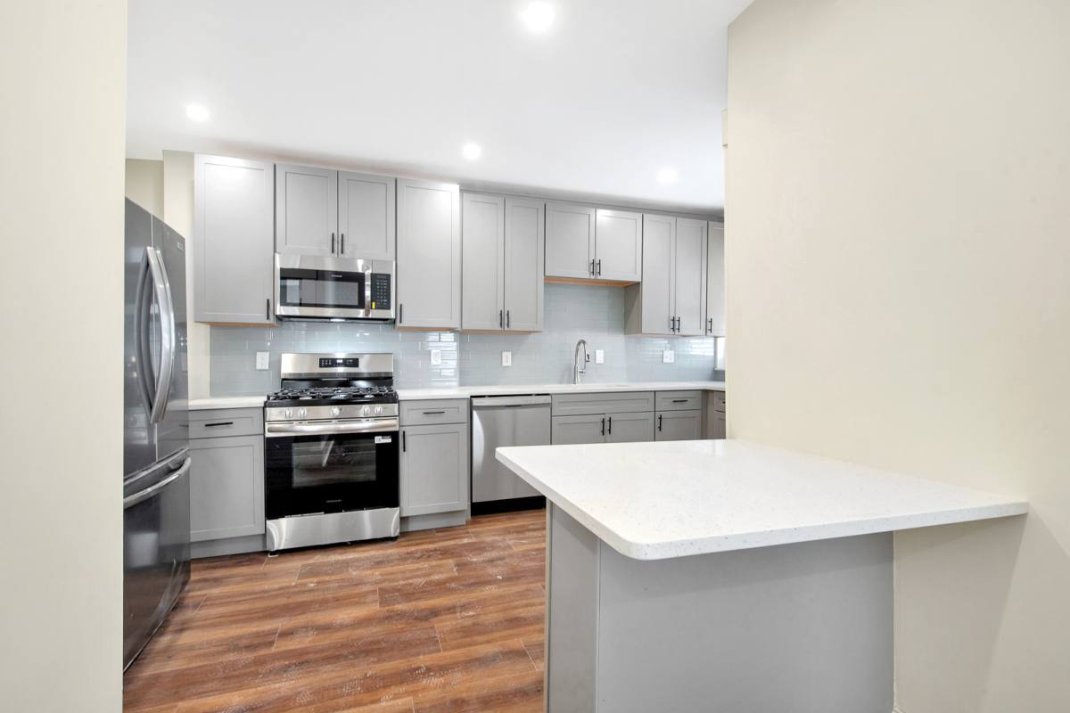 Apartment for rent at 107 School St #2, Roxbury, MA 02119