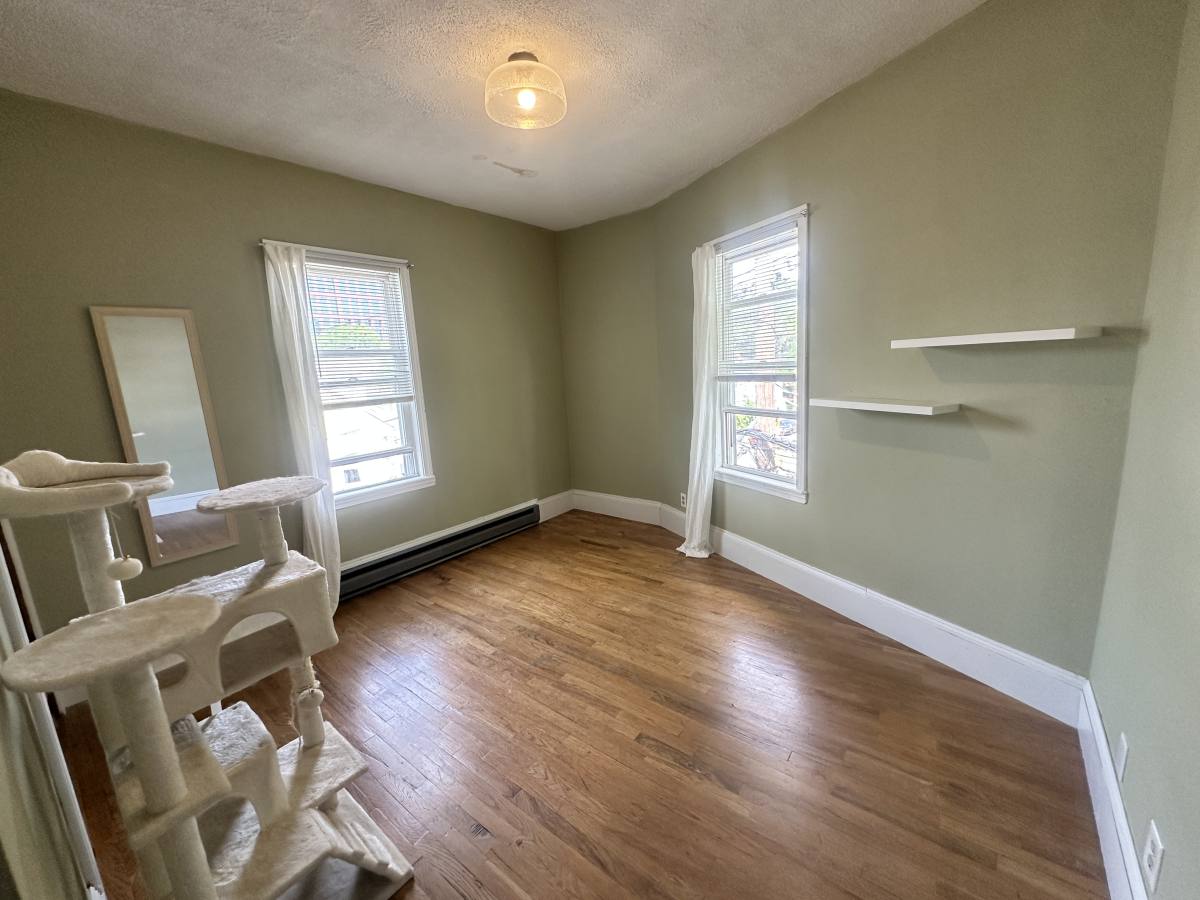 Apartment for rent at 203 3rd St #3, Cambridge, MA 02141