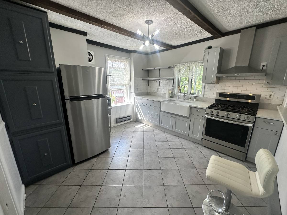 Apartment for rent at 203 3rd St #3, Cambridge, MA 02141