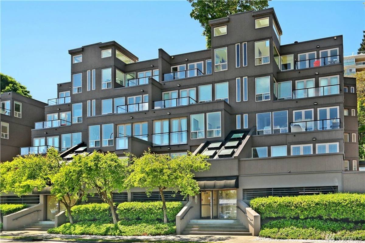 Apartment for rent at 2111 Westlake Ave N, Seattle, WA 98109