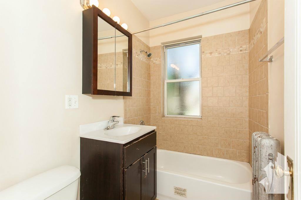 Apartment for rent at 1931 W Winona #GDN, Chicago, IL 60640
