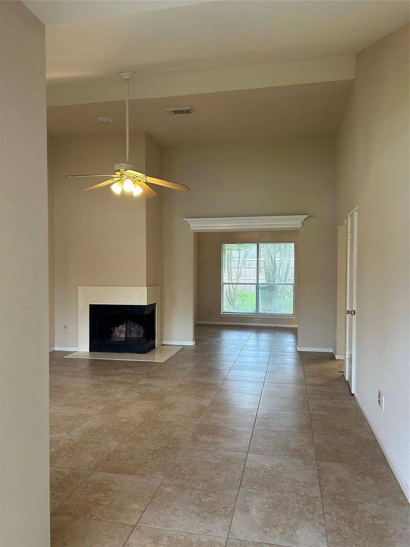 House for rent at 2306 Old Oak Lane, Kingwood, TX 77339