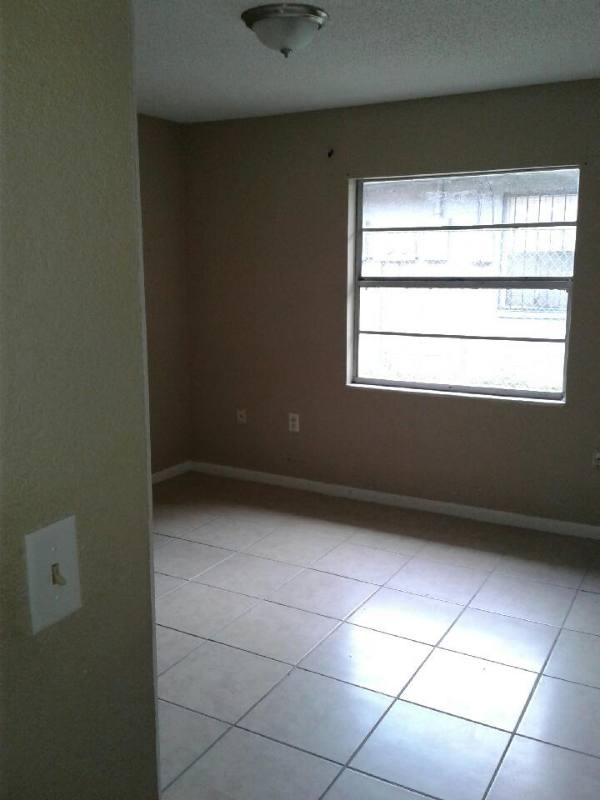 Apartment for rent at 510 Dade Ave, Lakeland, FL 33815