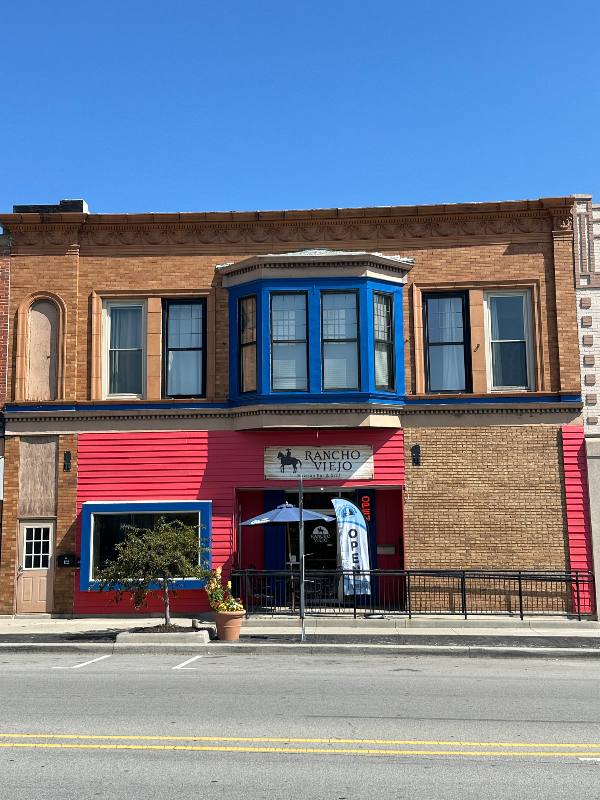Apartment for rent at 120 N Main St, Churubusco, IN 46723