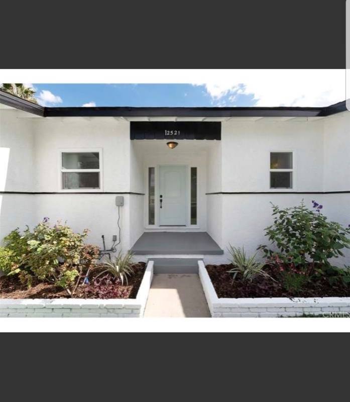 House for rent at 12521 Wixom St, North Hollywood, CA 91605