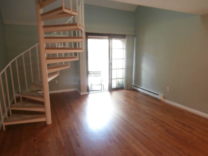 Apartment for rent at 42 N Main St #48, West Hartford, CT 06107