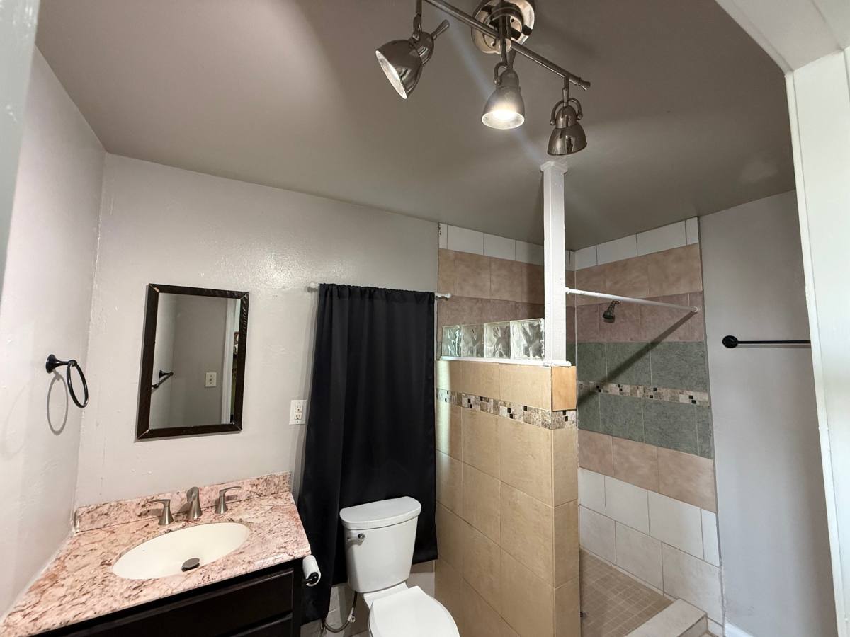 Apartment for rent at 1018 Chicago Blvd #2, San Antonio, TX 78210
