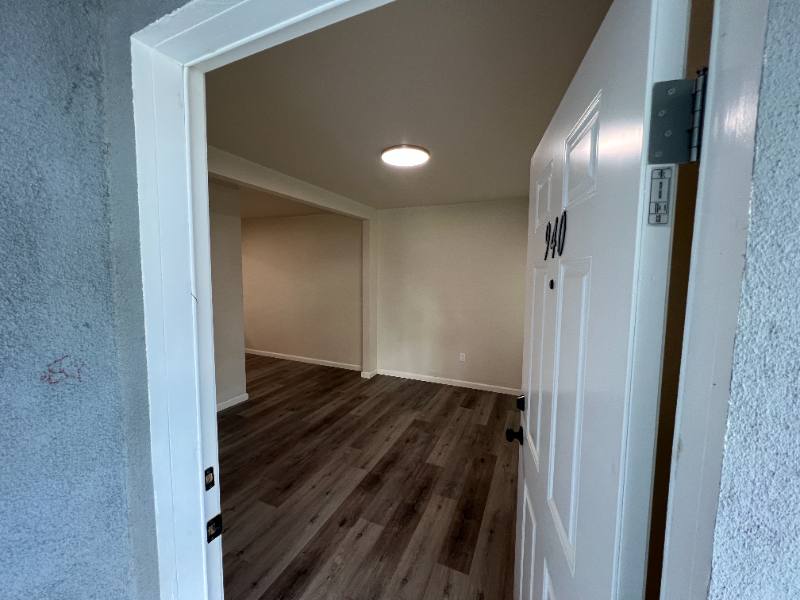 Apartment for rent at 940 N Van Ness, Fresno, CA 93728
