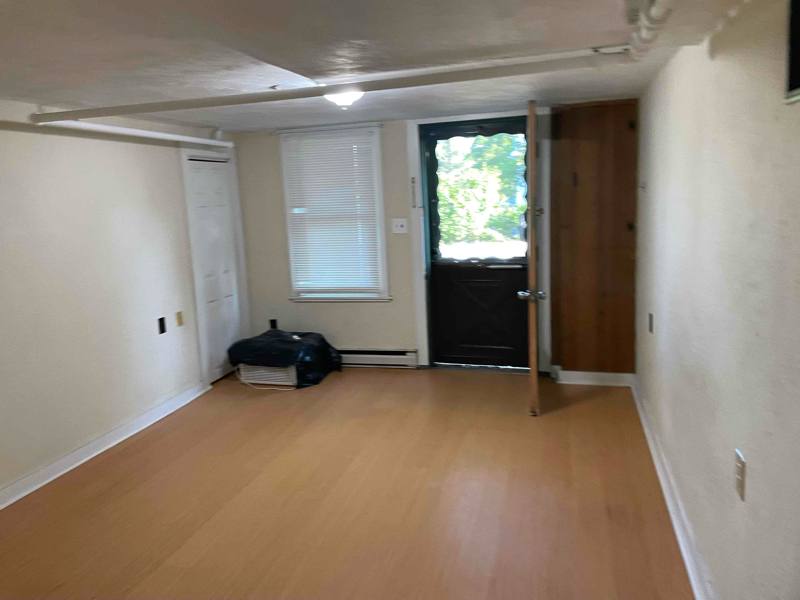 Apartment for rent at 10 N Court #C, Luray, VA 22835
